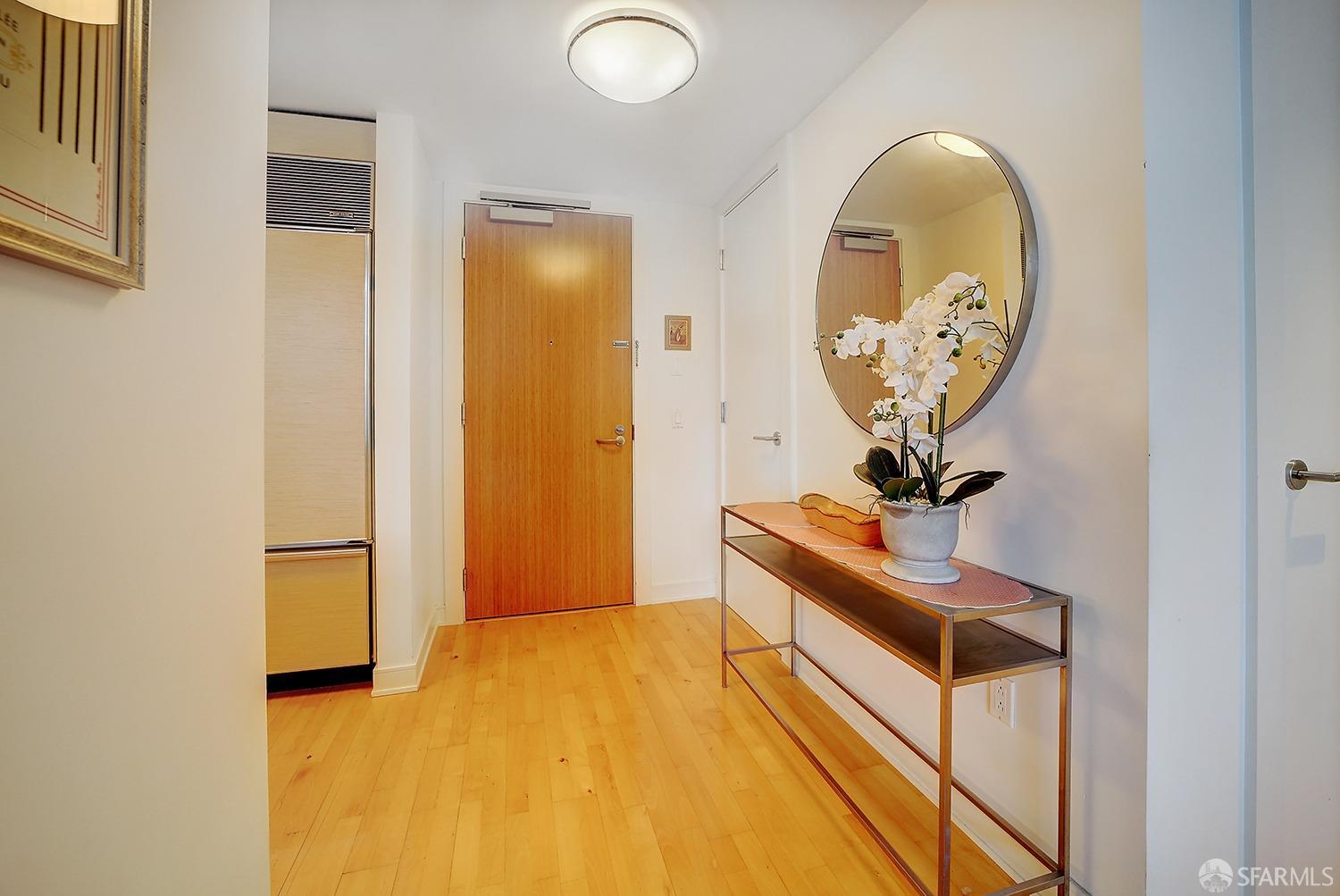 301 Mission Street # 25J