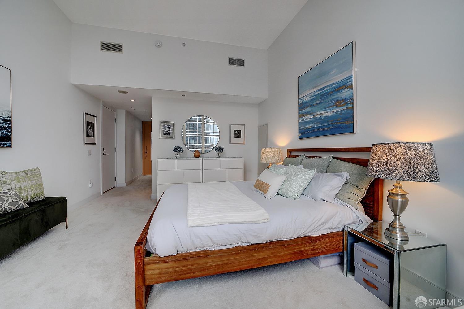 301 Mission Street # 25J