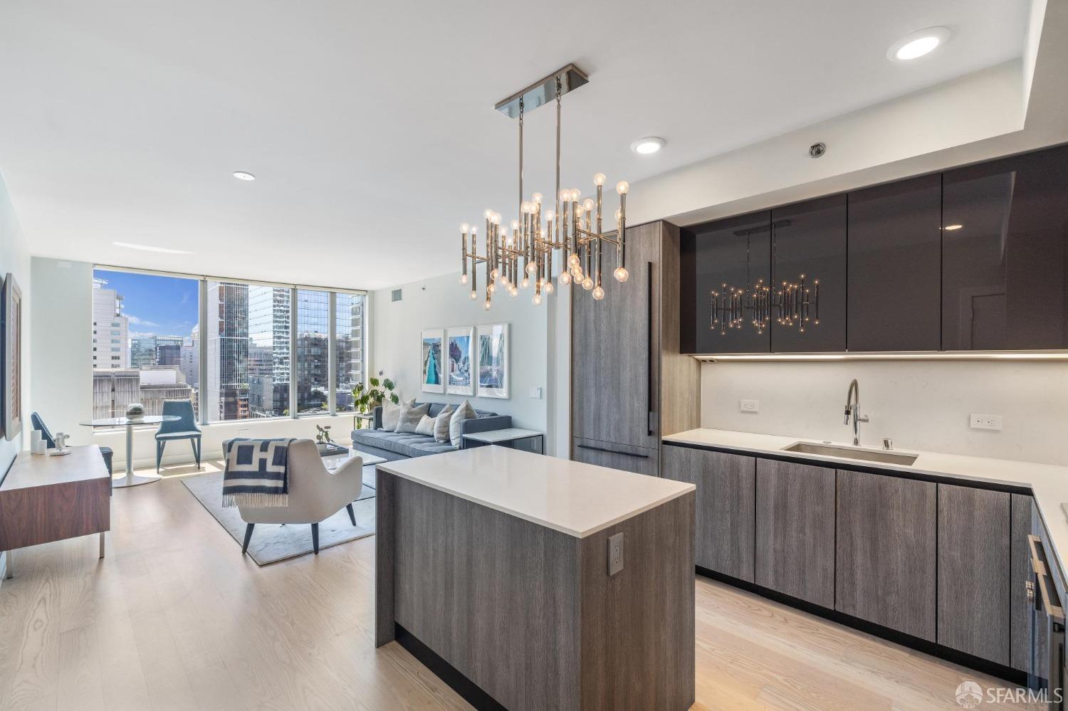 201 Folsom Street # 17H