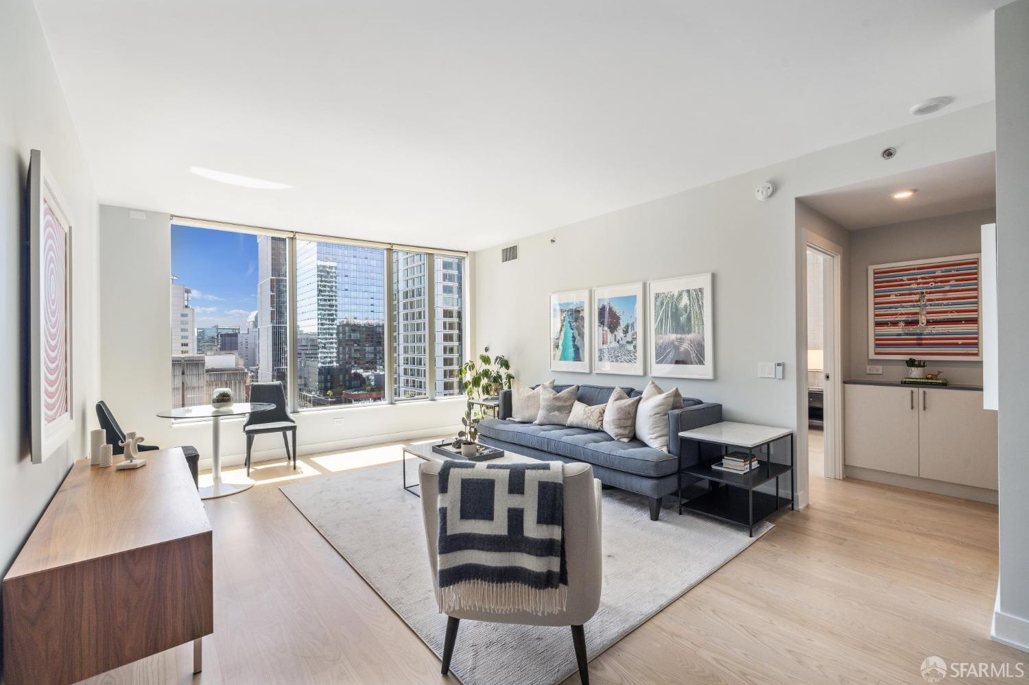 201 Folsom Street # 17H