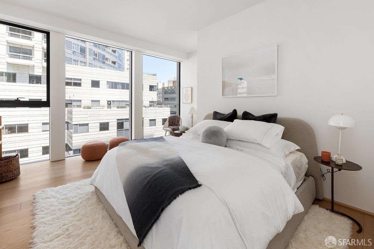 1 Steuart Lane # 608