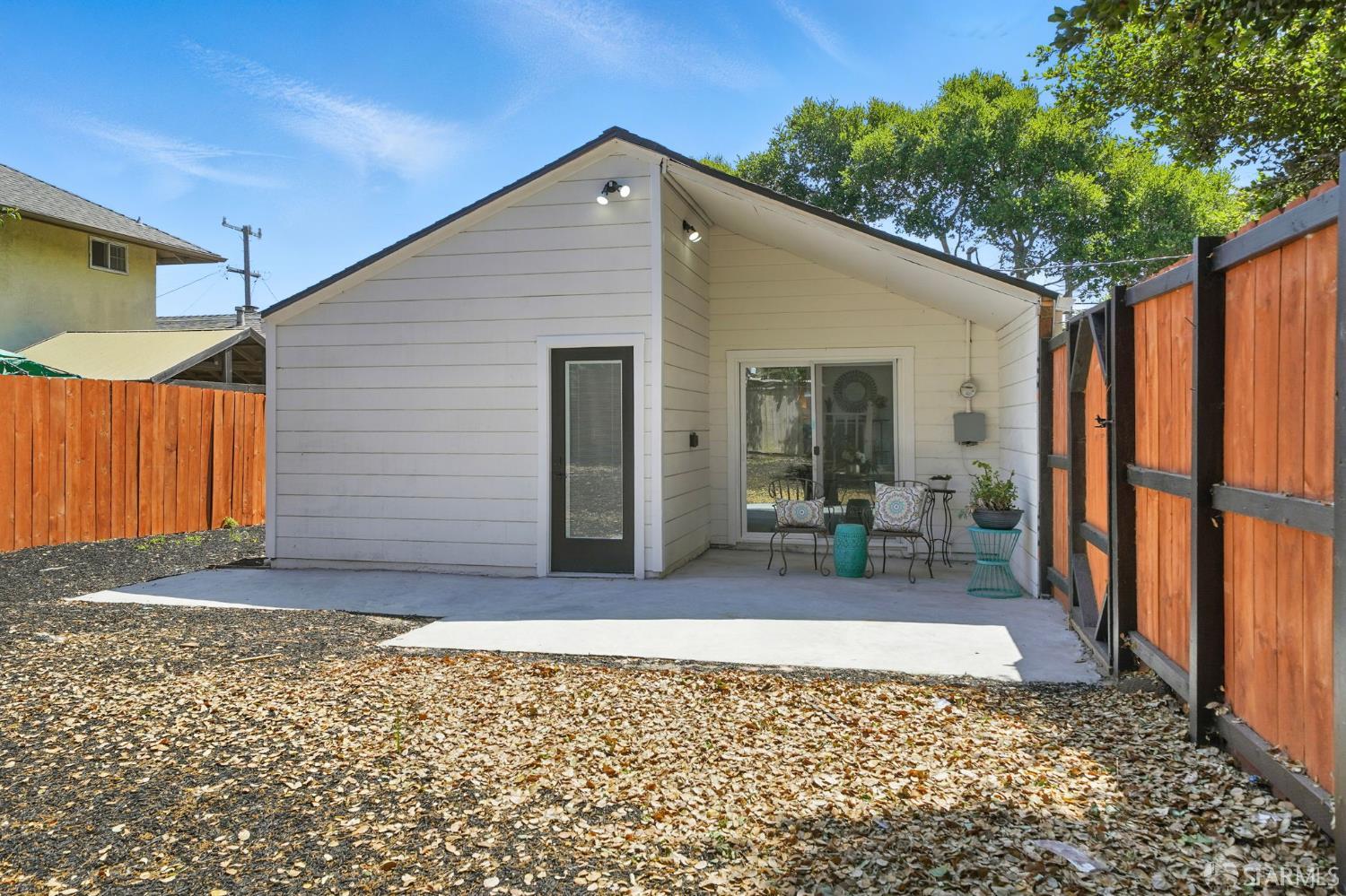 3901 La Colina Road