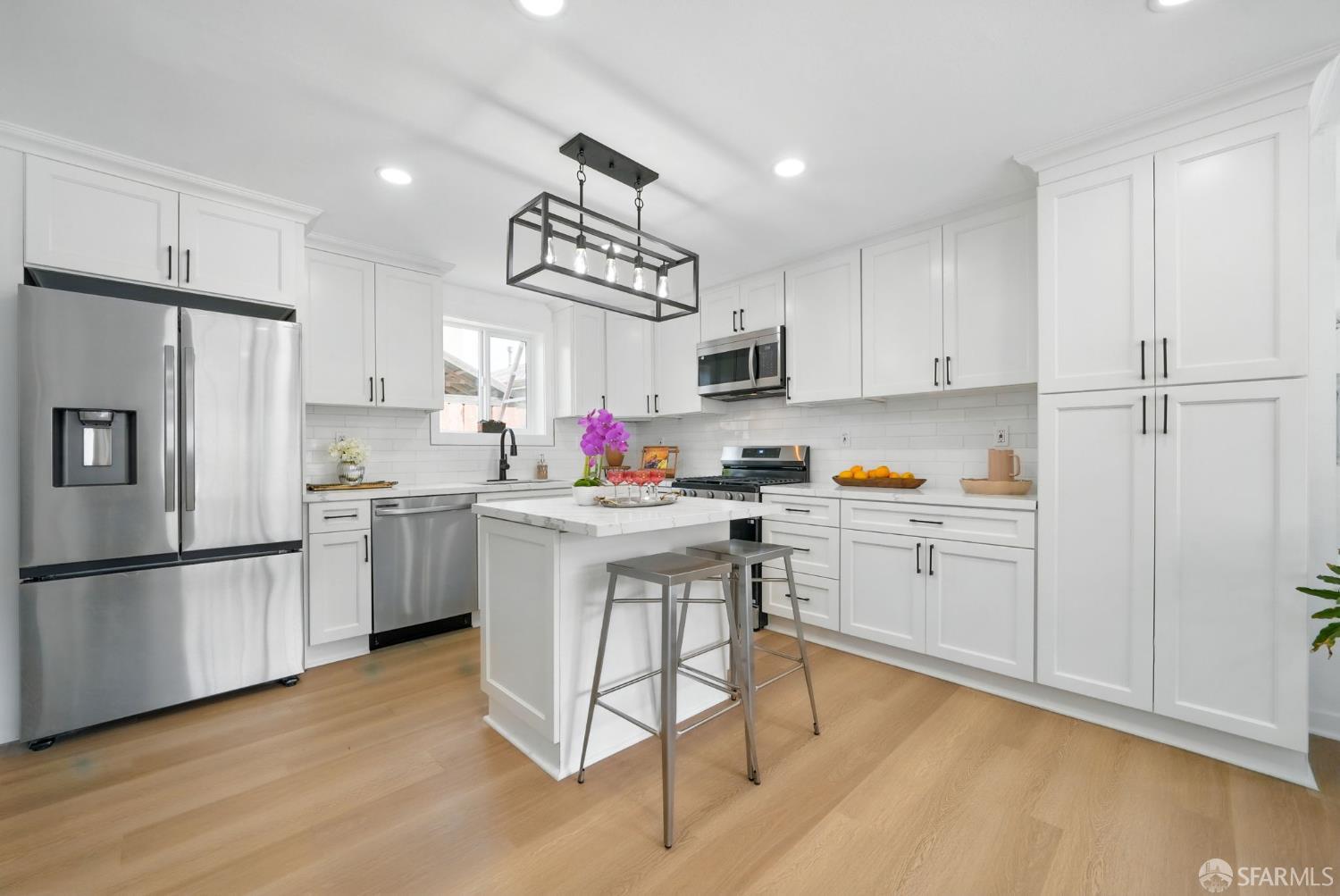 3901 La Colina Road