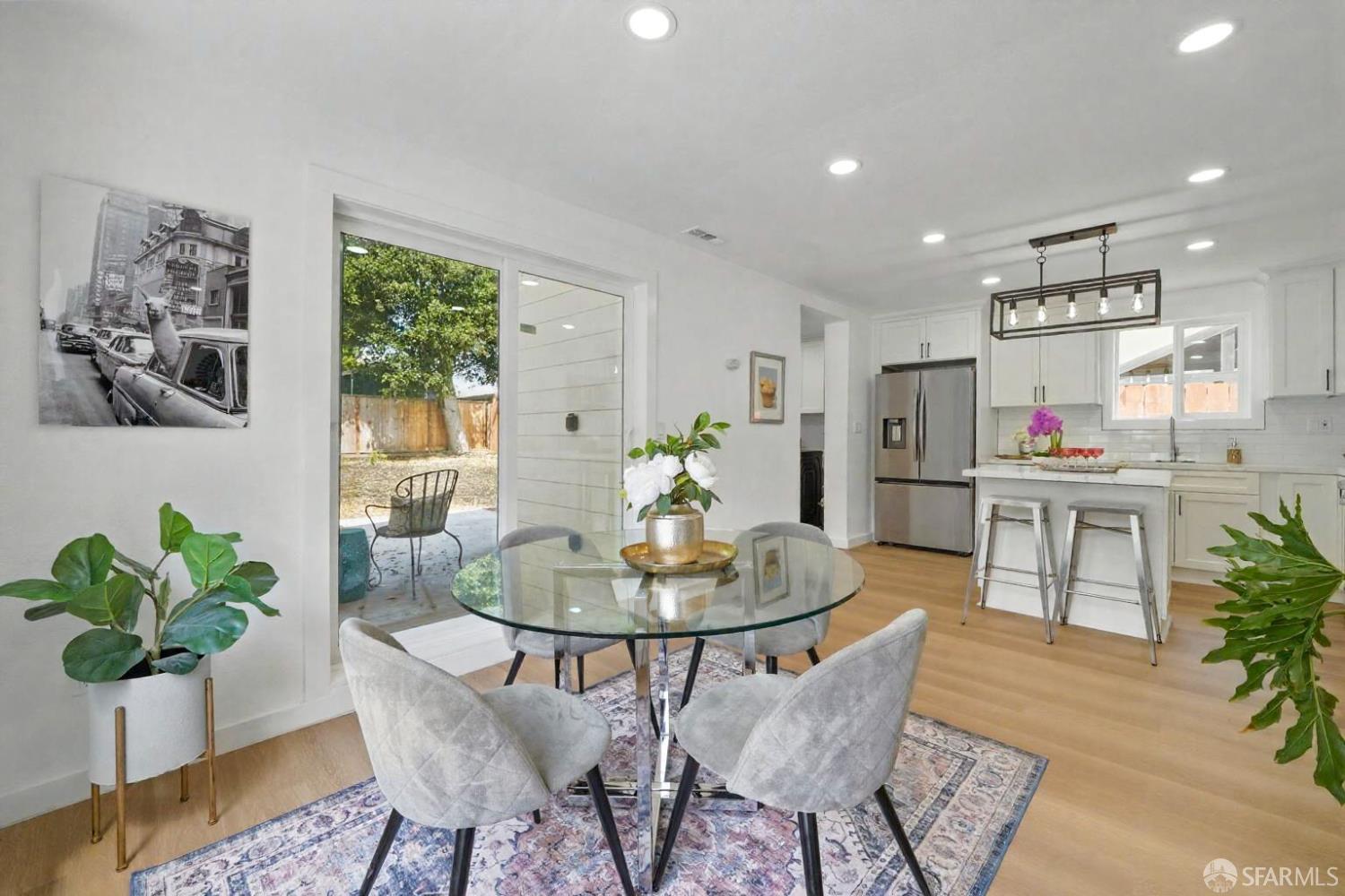 3901 La Colina Road