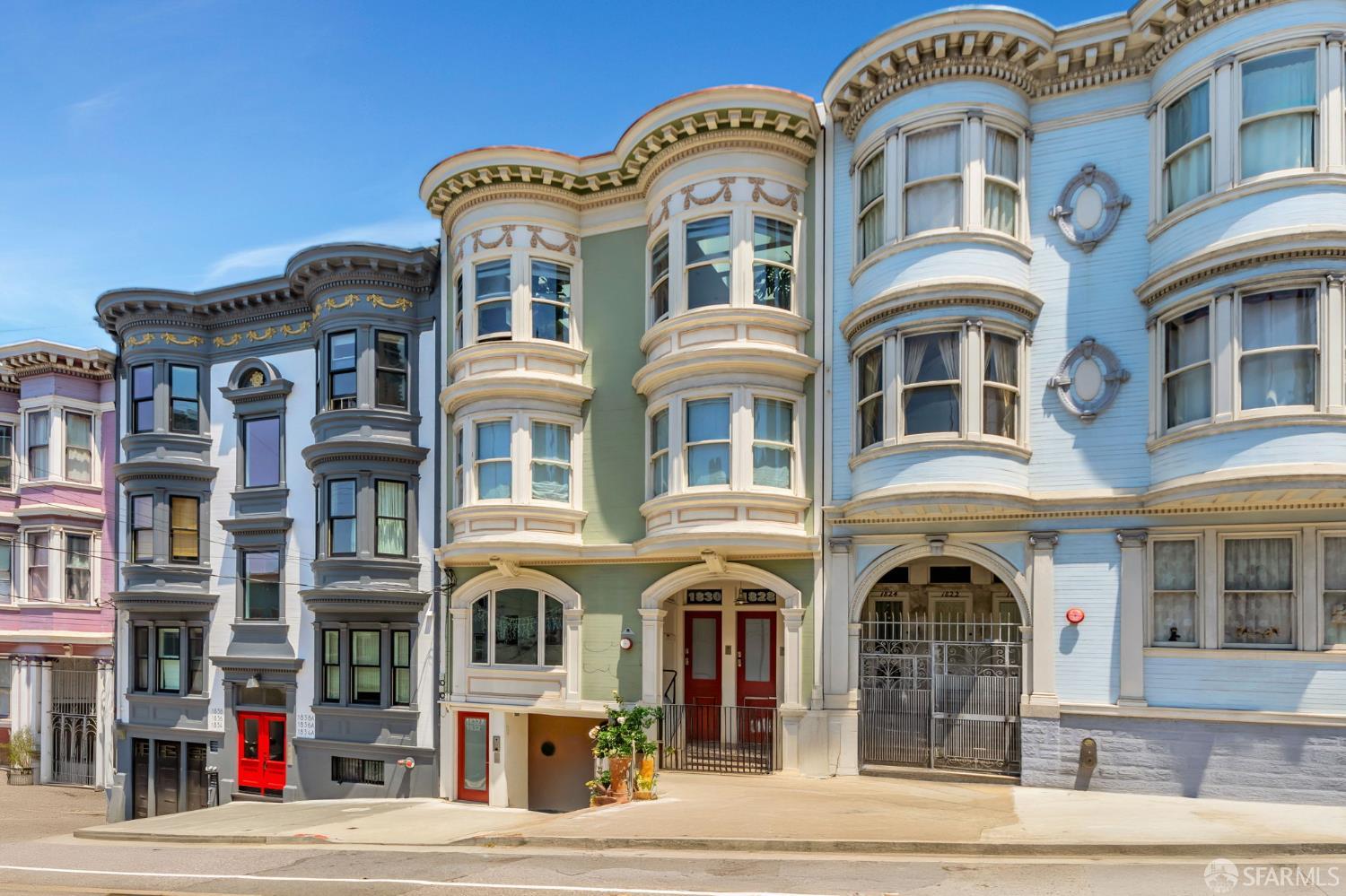 1832 Mason Street