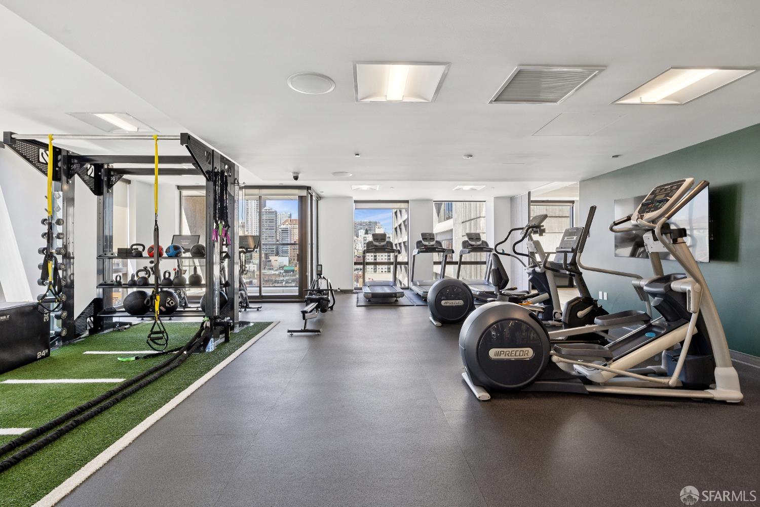 611 Washington Street # 2505
