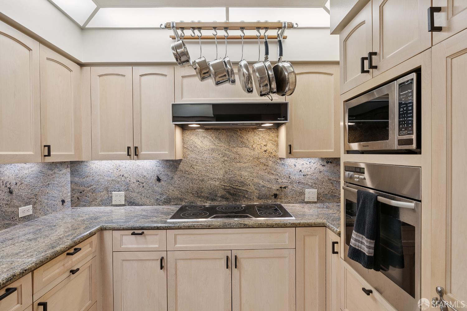 611 Washington Street # 2505