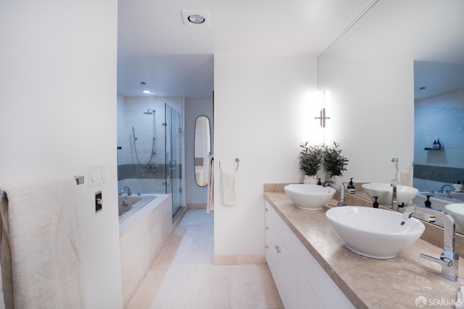 611 Washington Street # 2505, San Francisco Unit: 2505