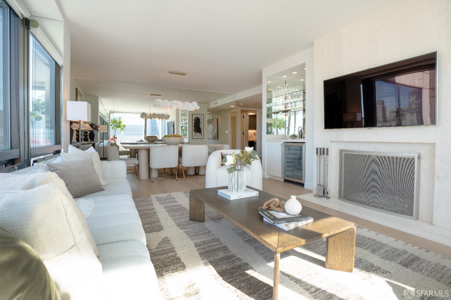 611 Washington Street # 2505, San Francisco Unit: 2505