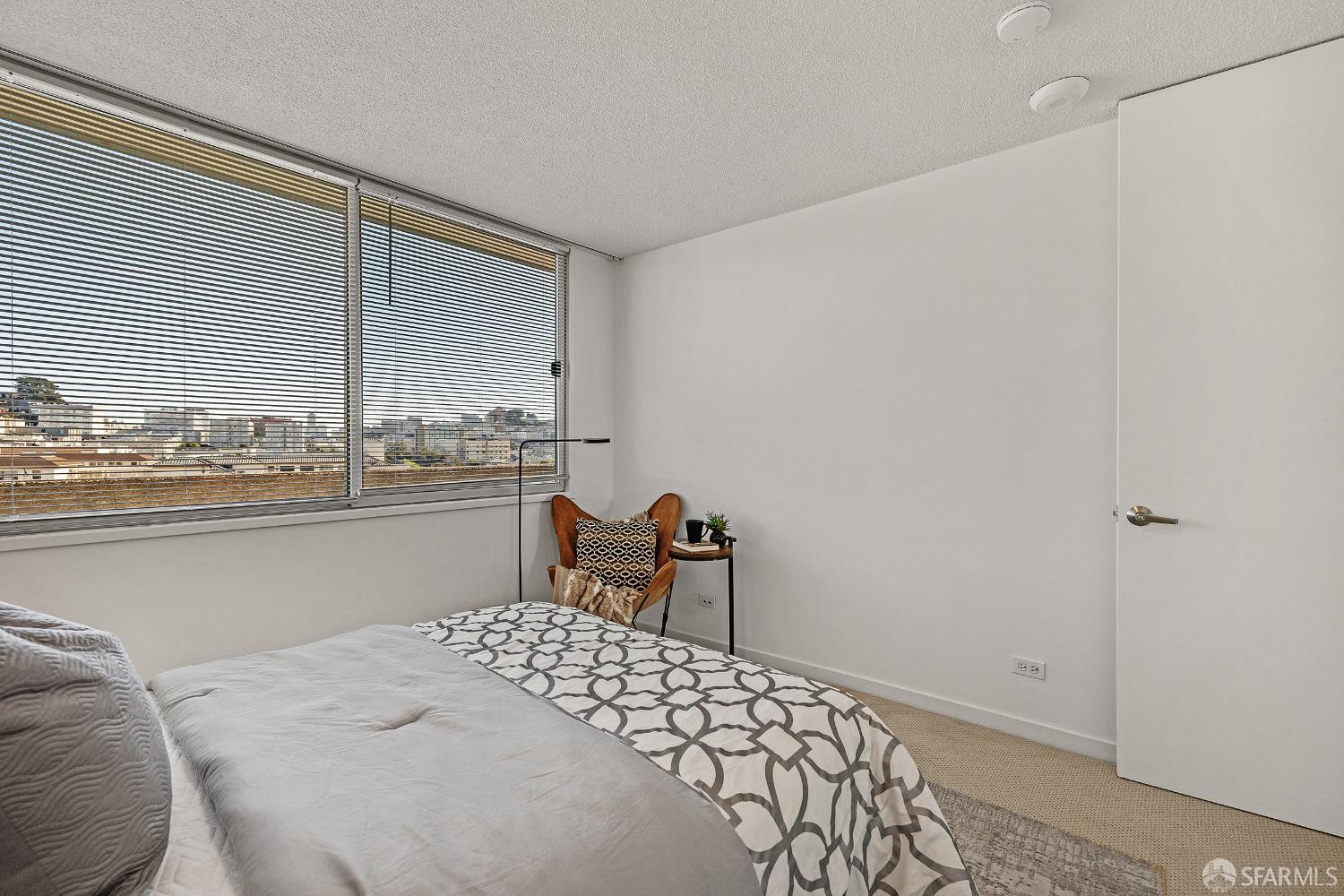 1050 North Point Street # 906