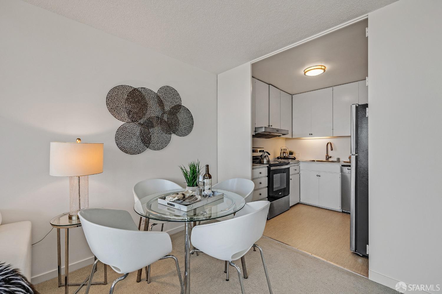 1050 North Point Street # 906