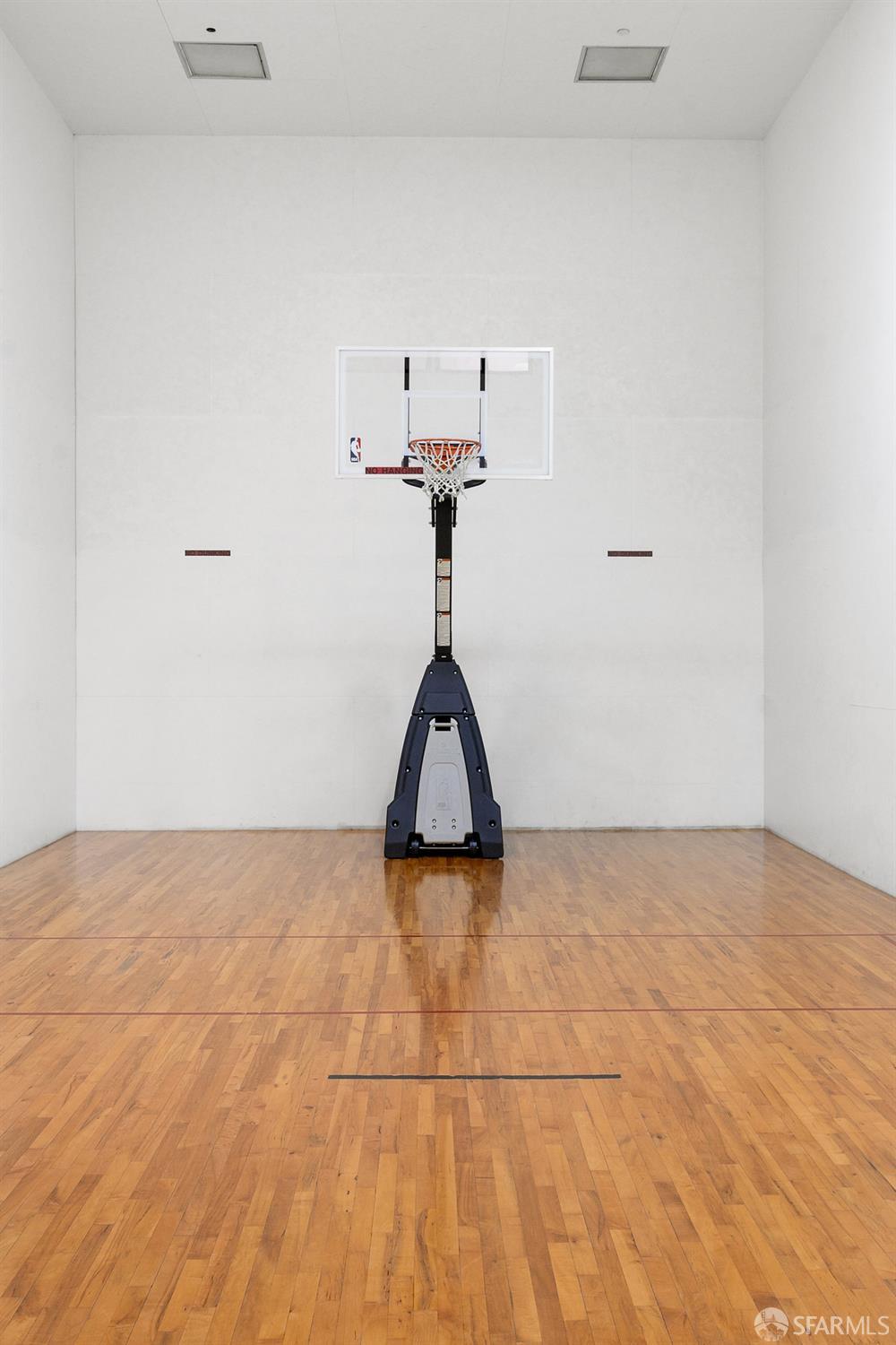 601 Van Ness Avenue # 67