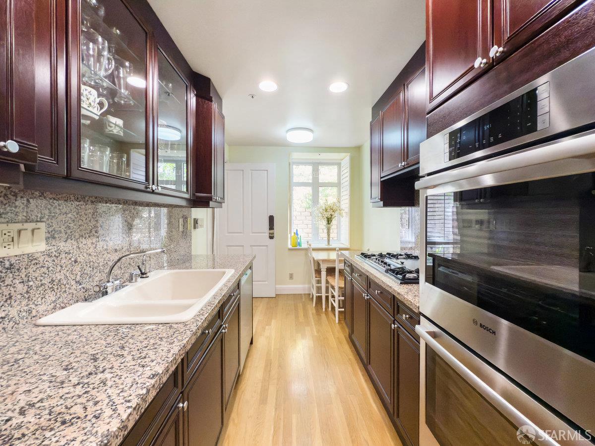 1340 Clay Street # 404