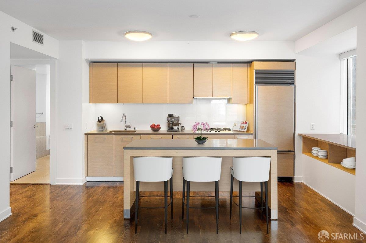 301 Mission Street # 7C