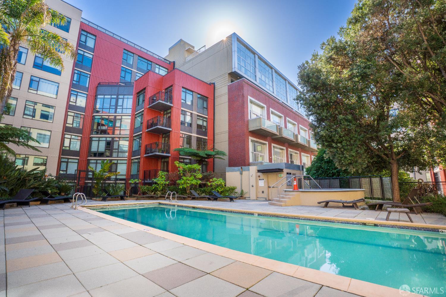 170 King Street # 409