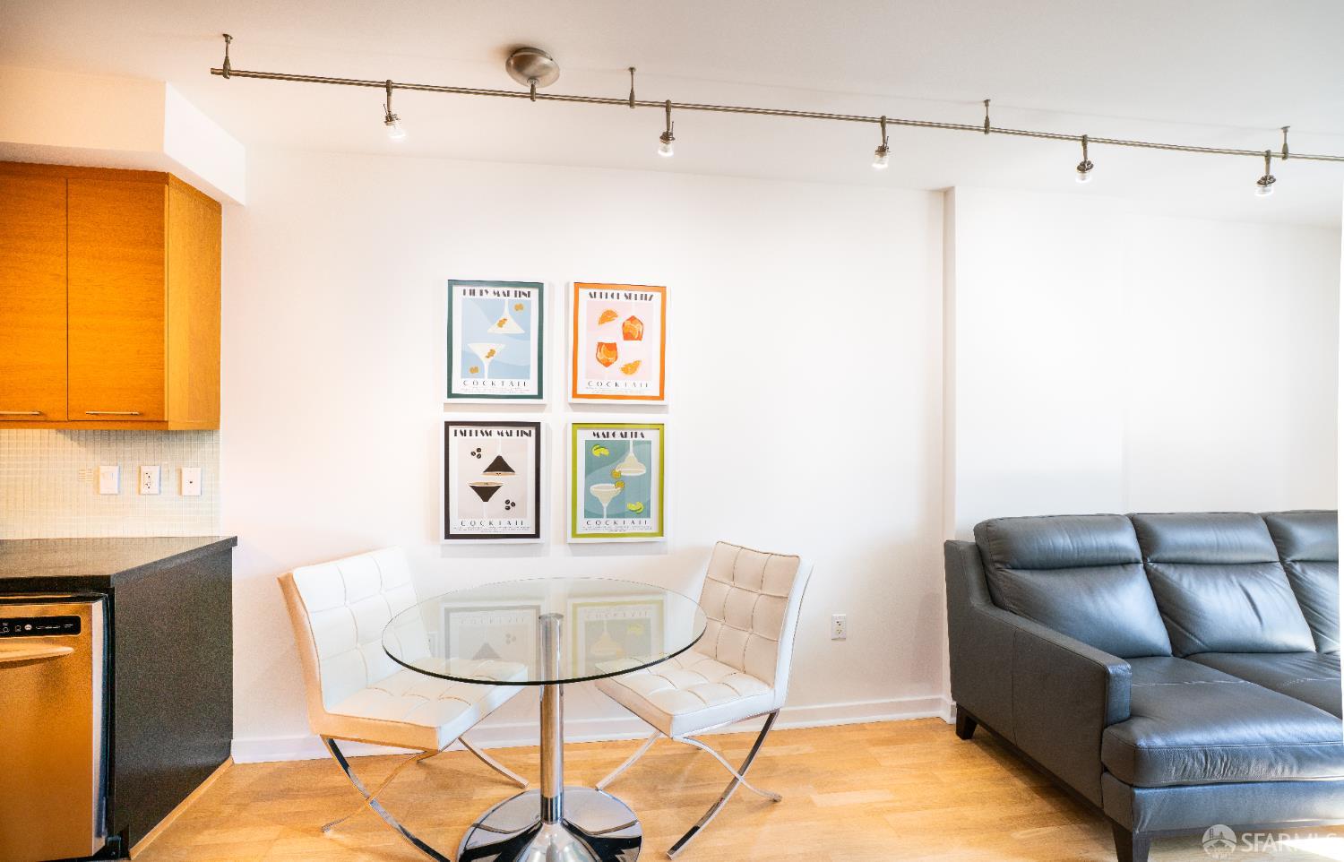 170 King Street # 409