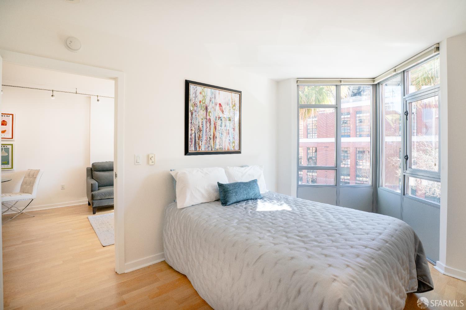 170 King Street # 409