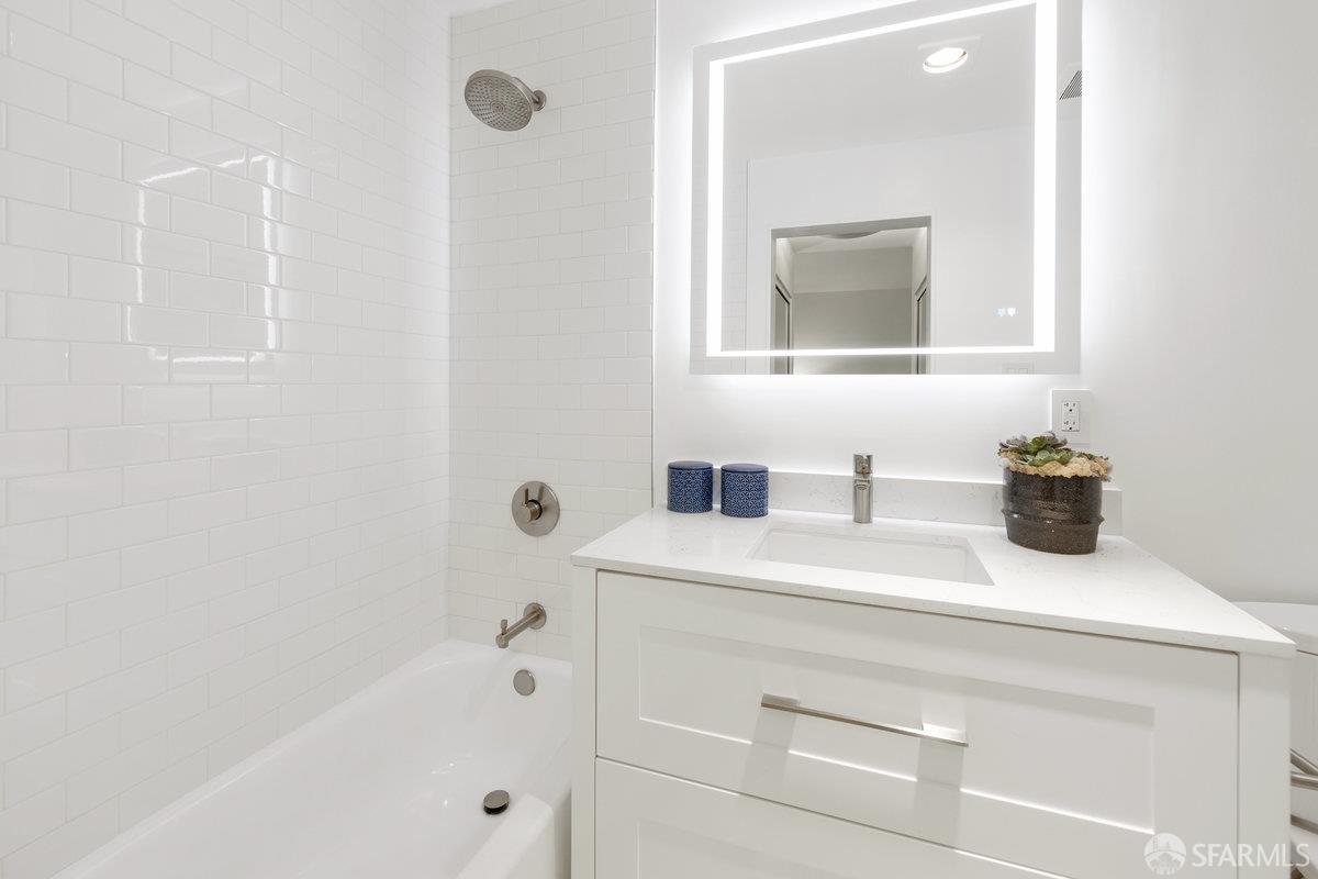 44 Macondray Lane # 2W