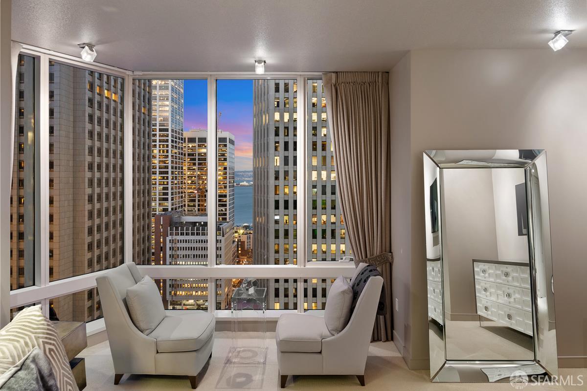 301 Mission Street # 27C