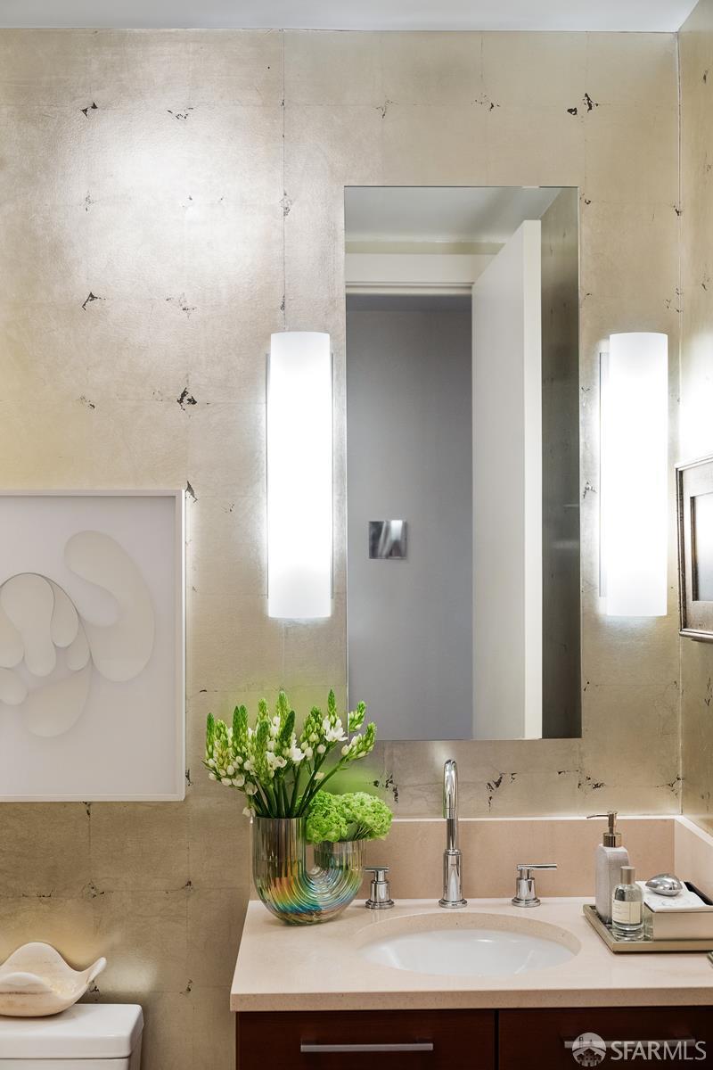 301 Mission Street # 27C