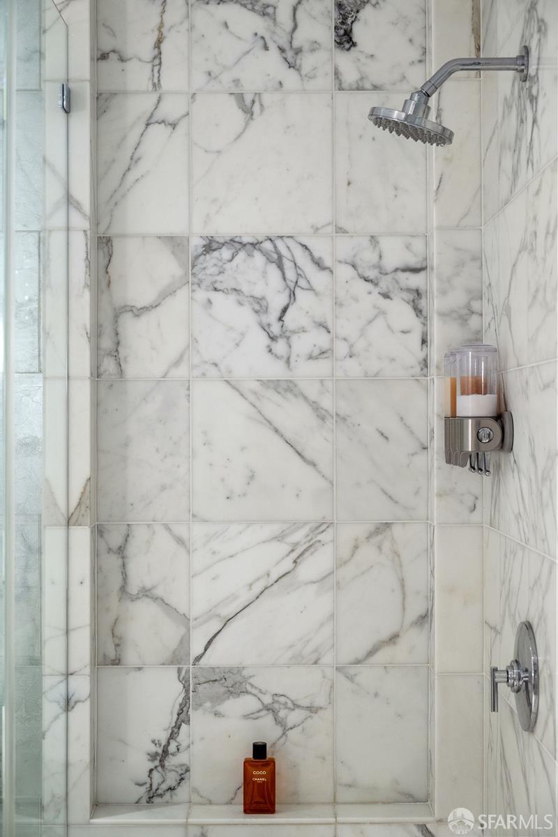 301 Mission Street # 27C