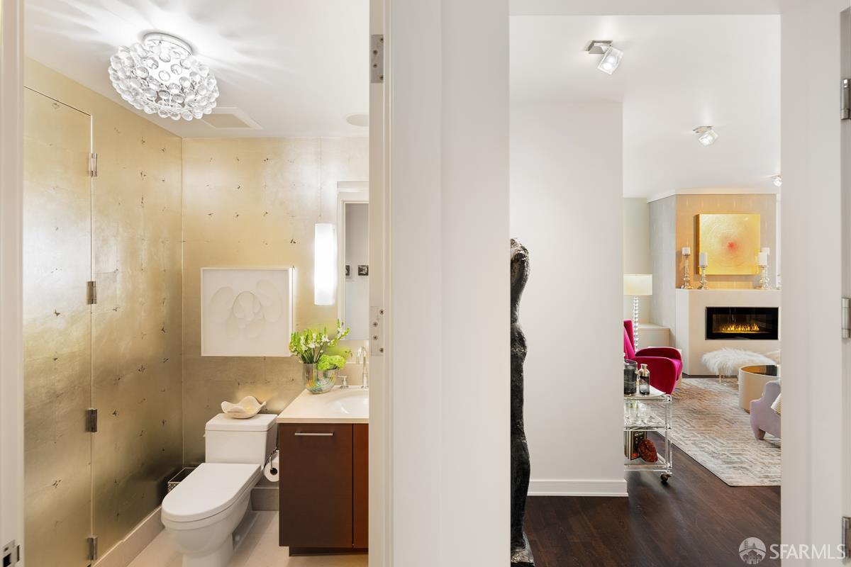 301 Mission Street # 27C