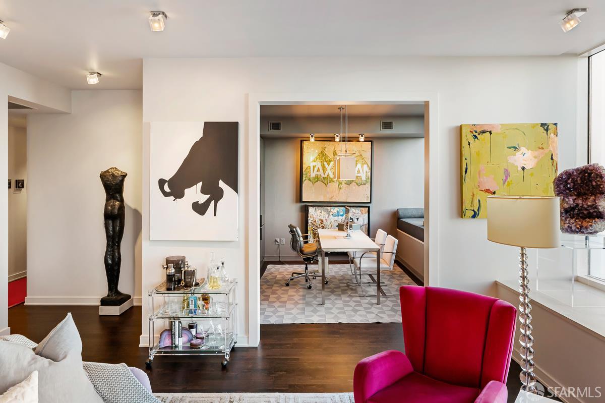 301 Mission Street # 27C