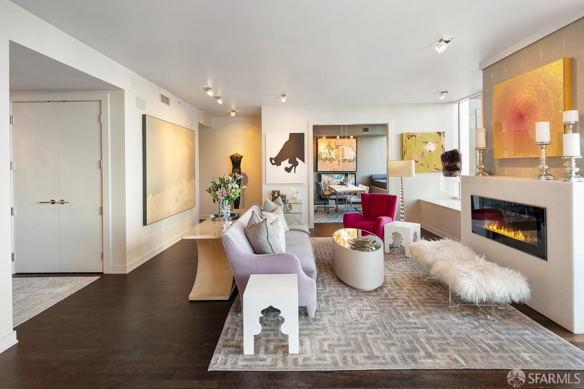 301 Mission Street # 27C