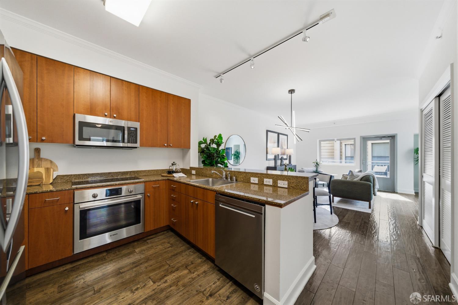 246 2nd Street # 507