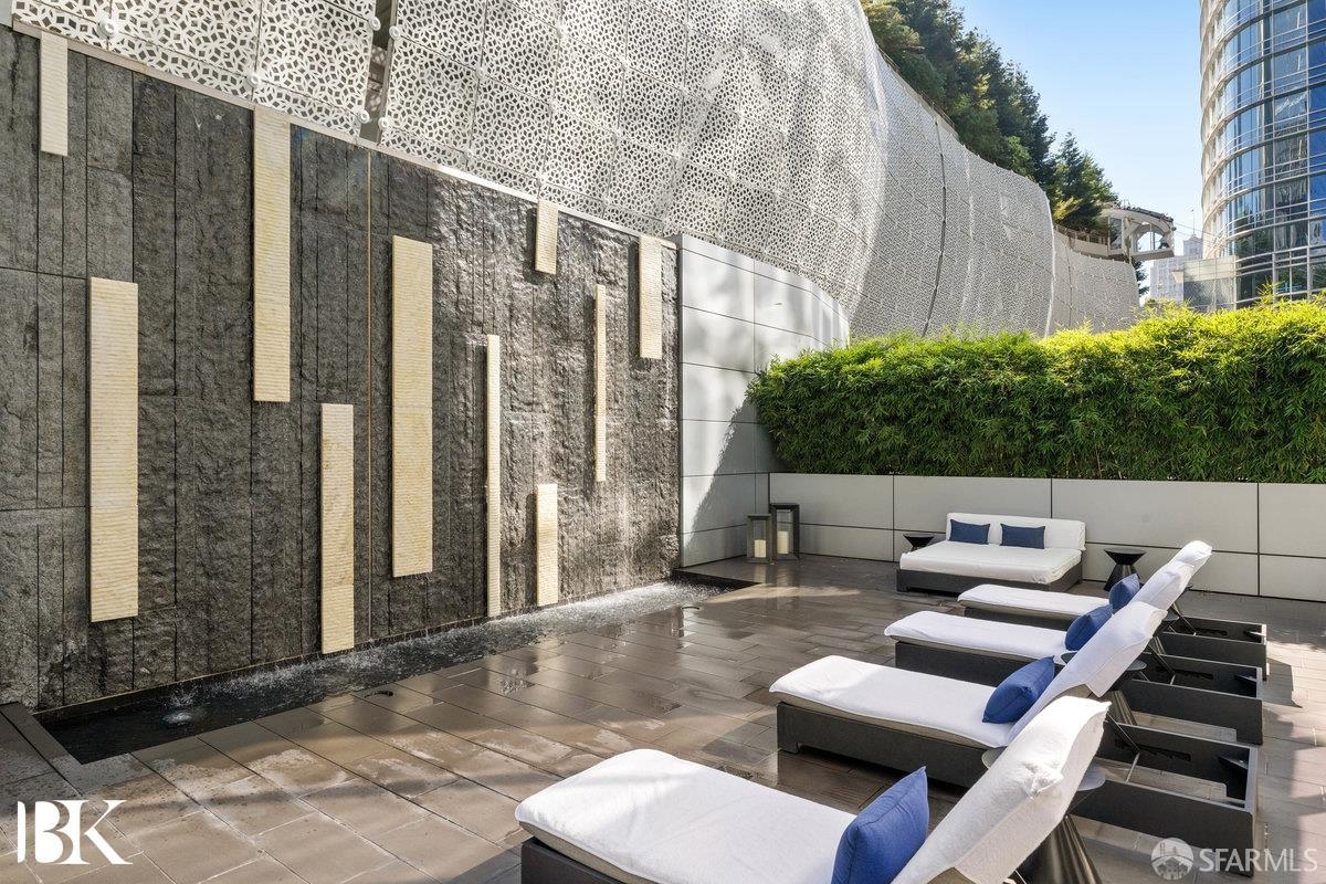 301 Mission Street # 43D