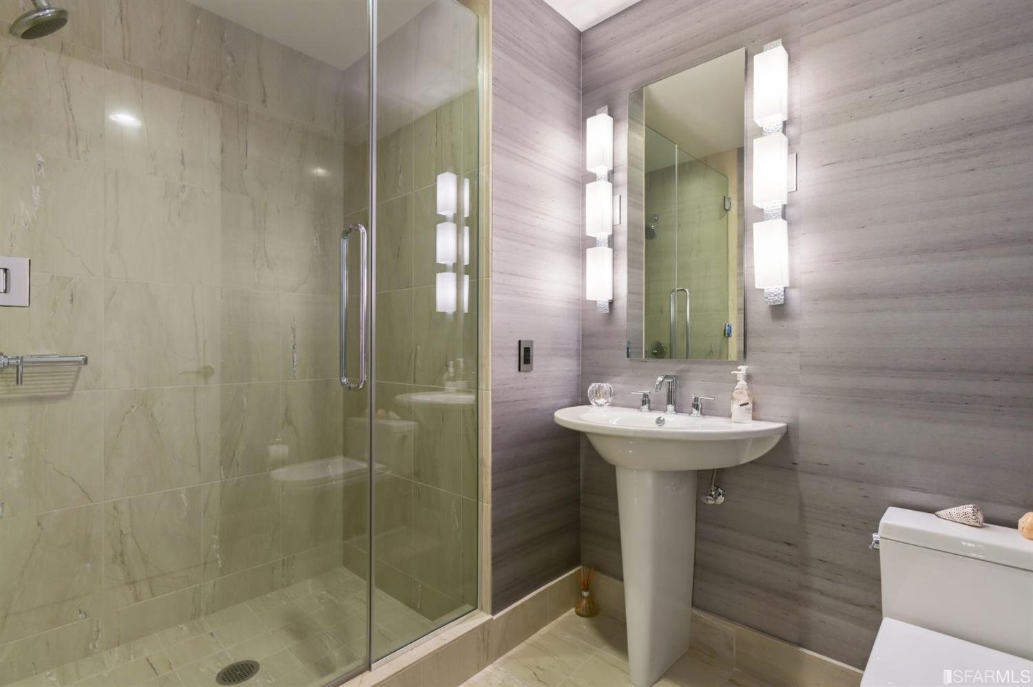 301 Mission Street # 43D