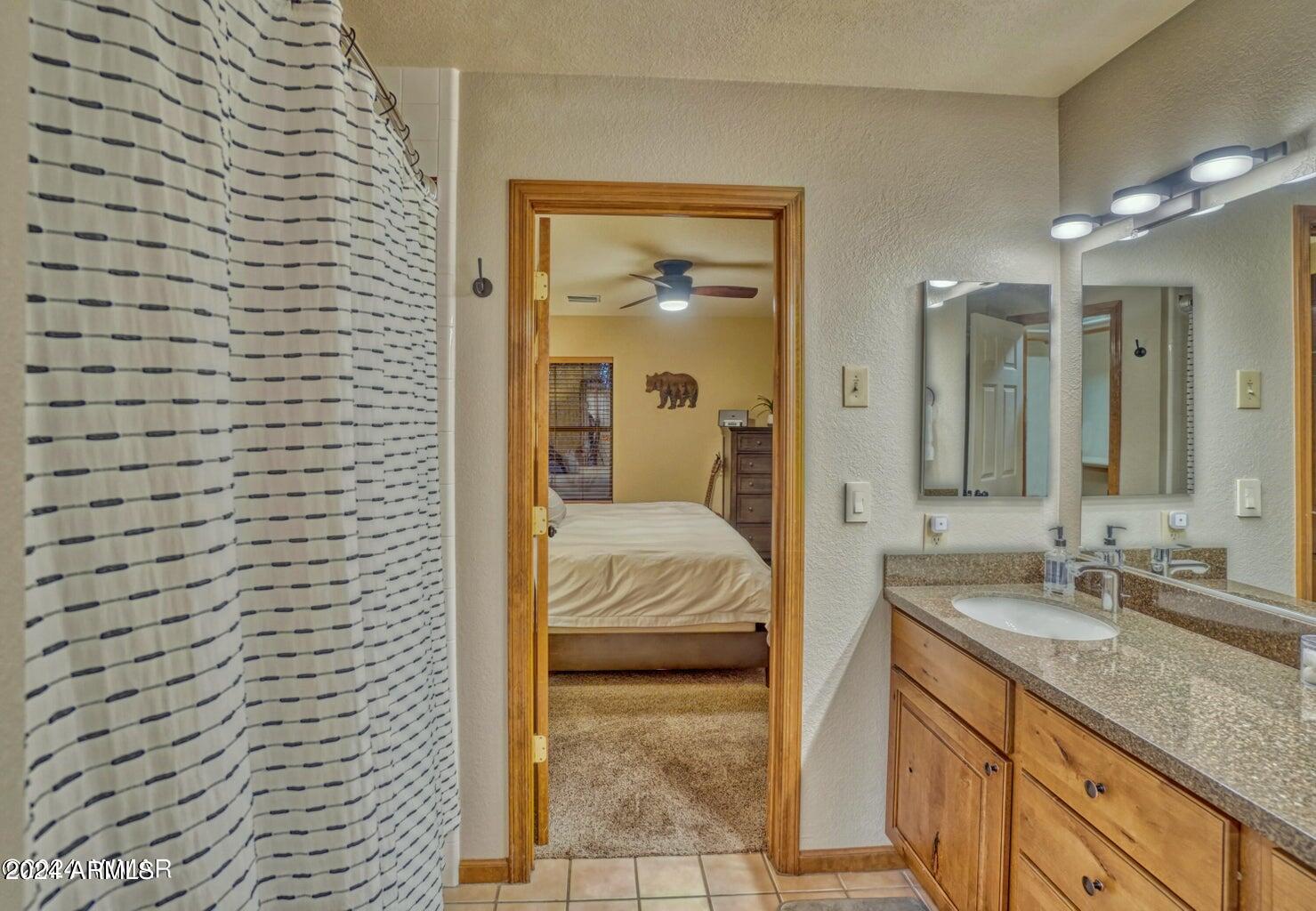 6993 MOON CREEK Circle