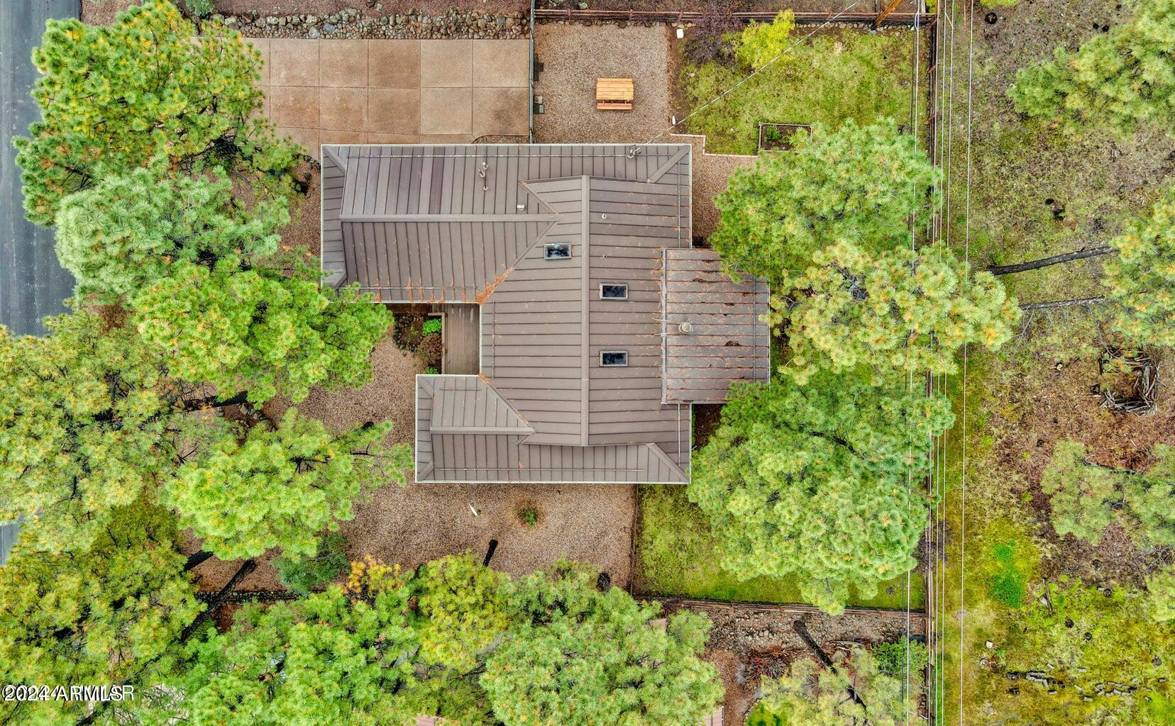 6993 MOON CREEK Circle
