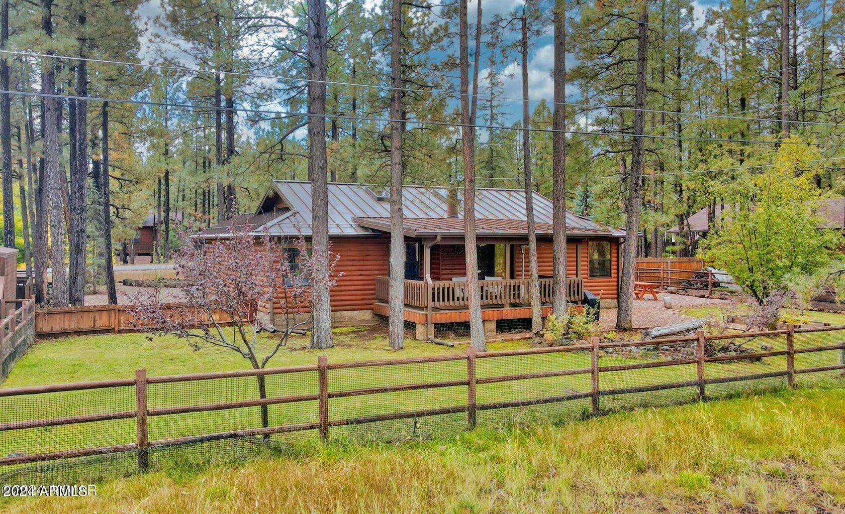 6993 MOON CREEK Circle