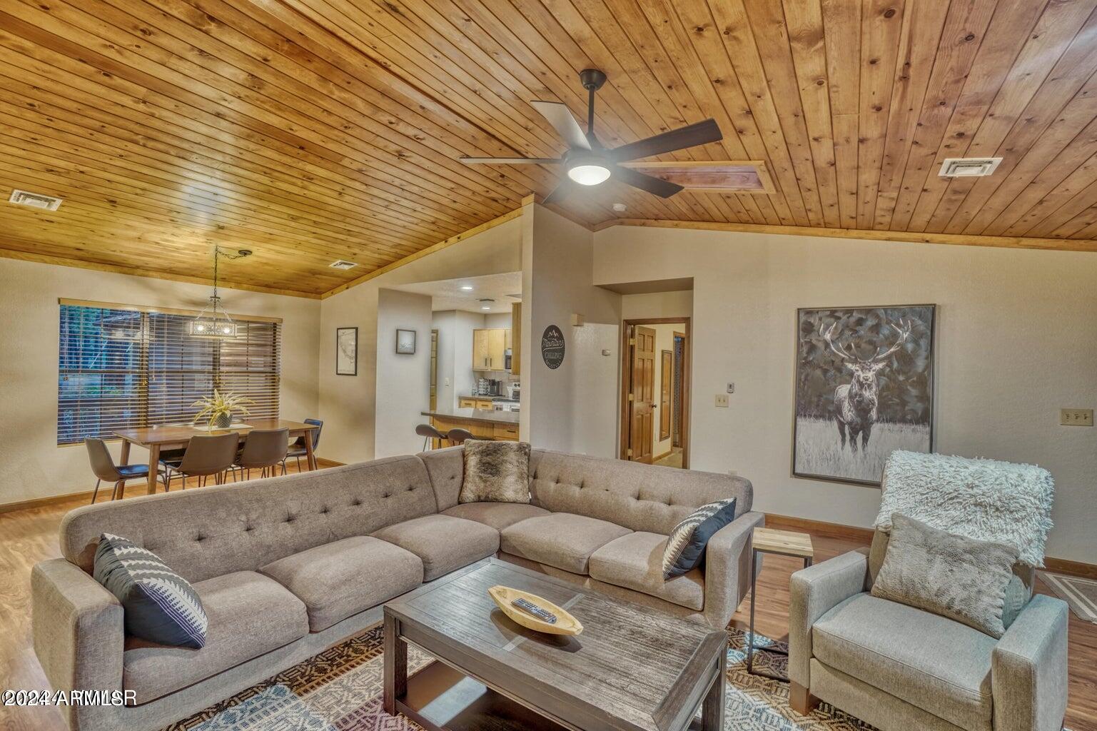 6993 MOON CREEK Circle