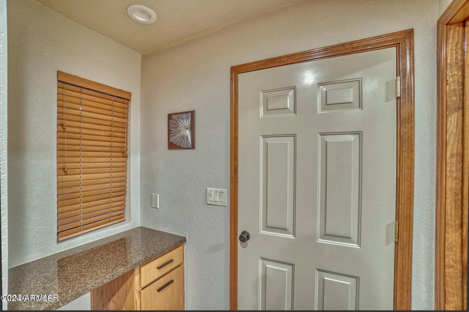 6993 MOON CREEK Circle