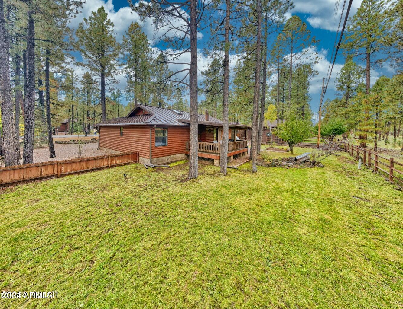 6993 MOON CREEK Circle