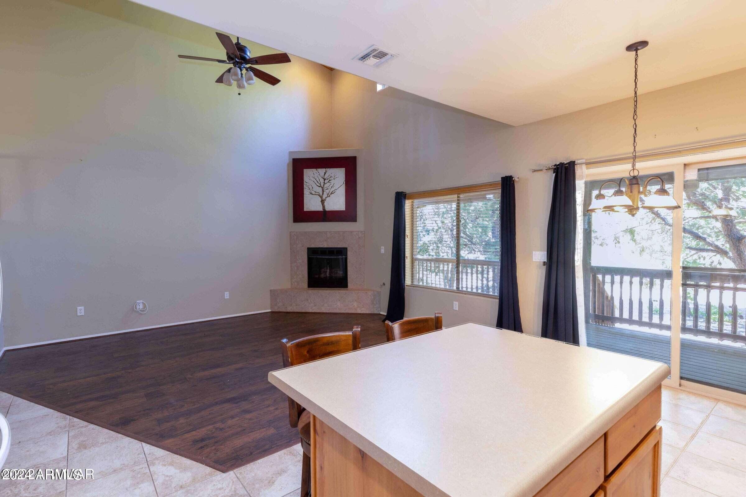 6102 W STARLIGHT RIDGE Parkway, E