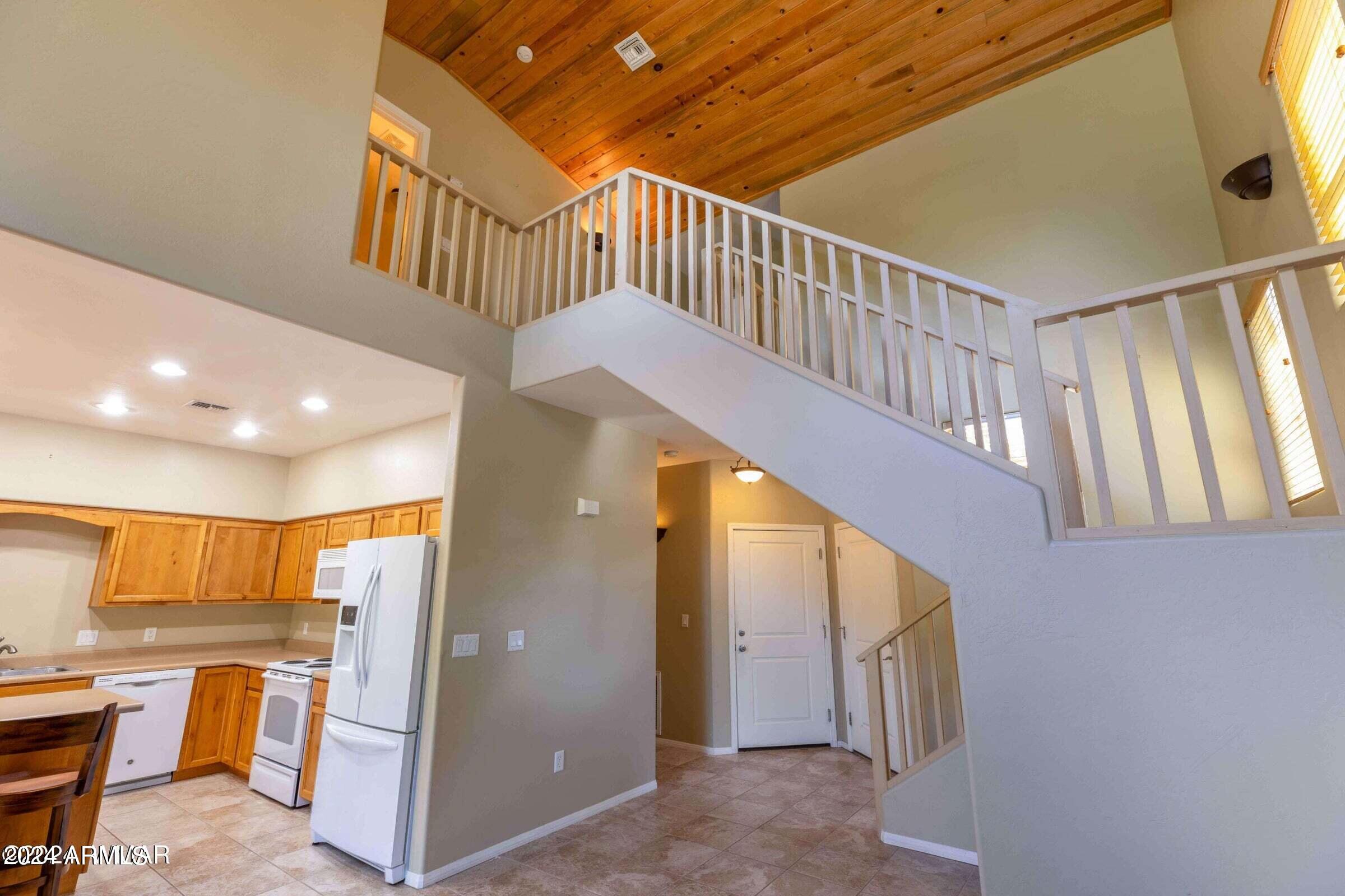 6102 W STARLIGHT RIDGE Parkway, E