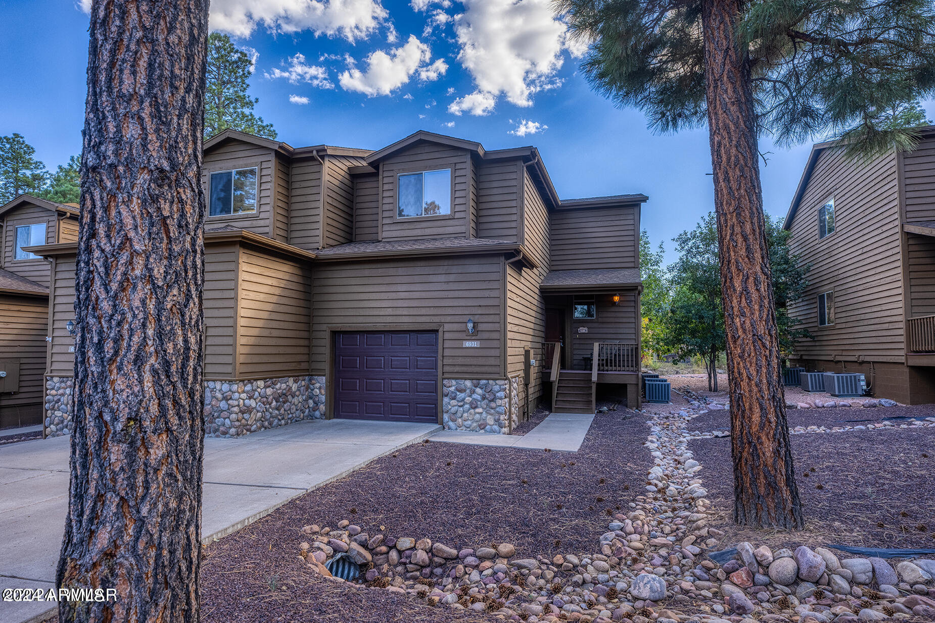 6931 MERCURY Drive