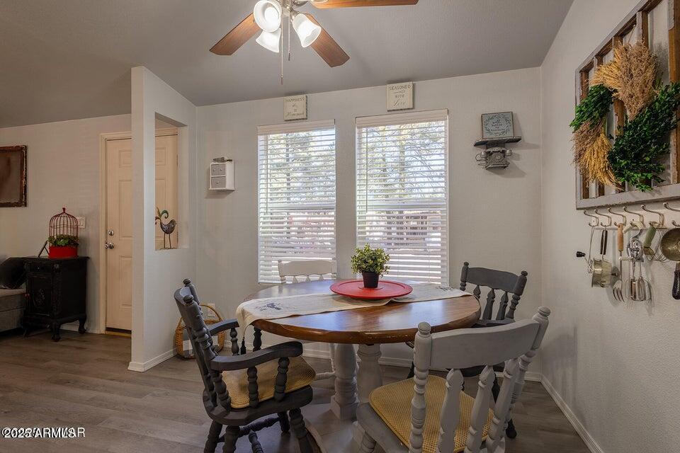 1142 N 43RD Drive