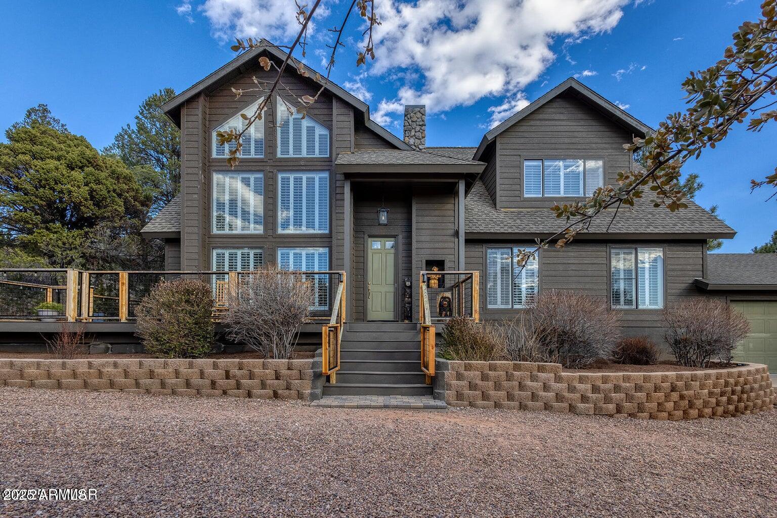 2222 FAIRWAY Drive