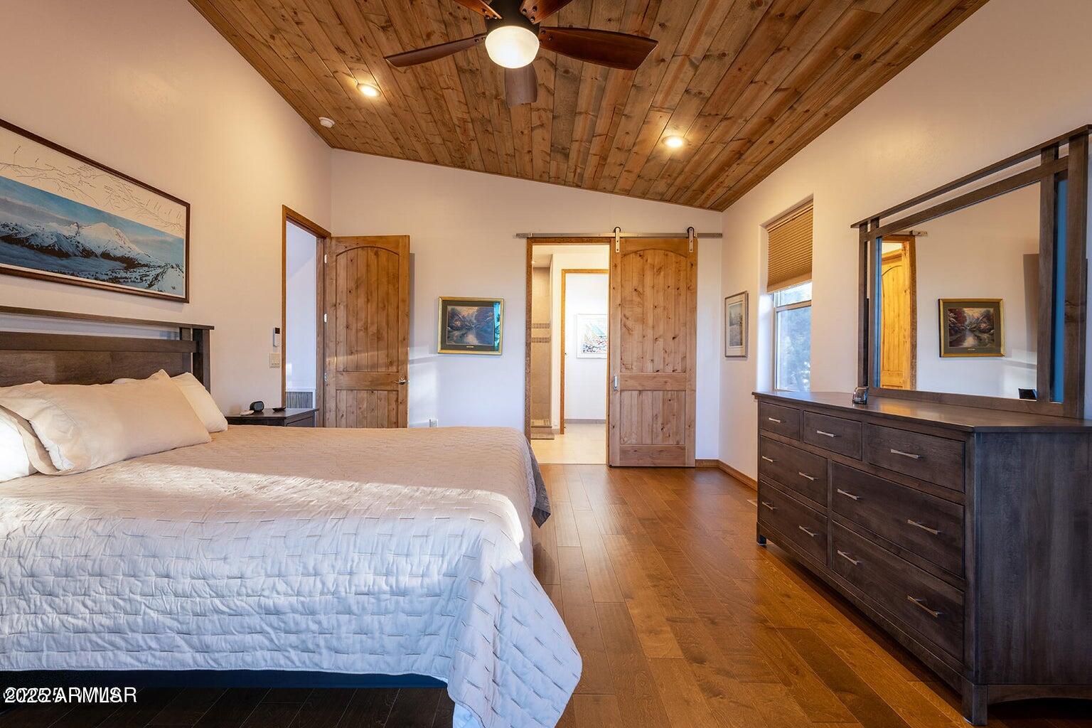 1840 W SNOW CREEK Loop