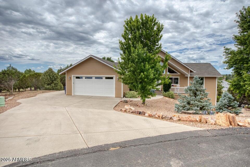 1169 BUCKSKIN Court