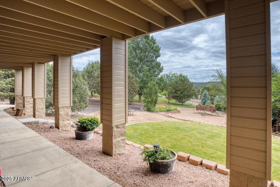 1169 BUCKSKIN Court