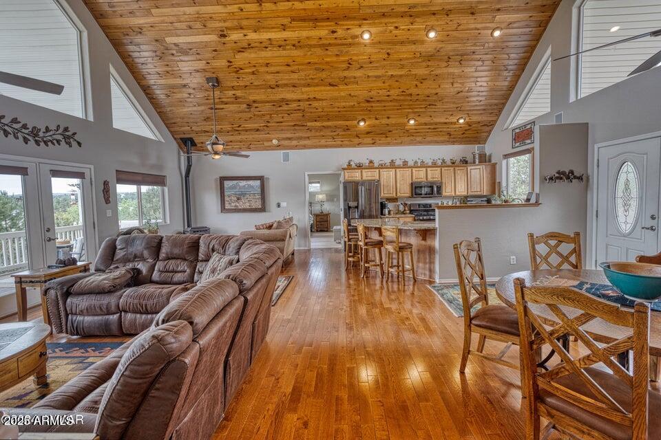 1169 BUCKSKIN Court