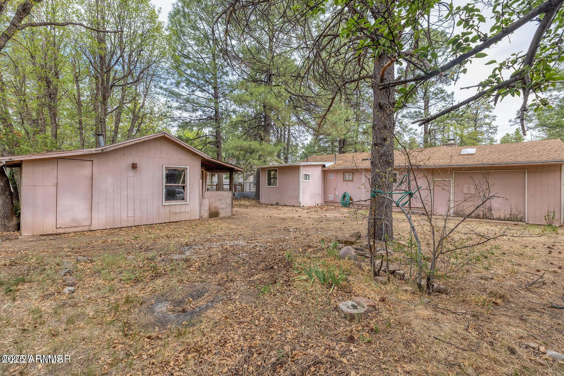 2257 CURRY Lane