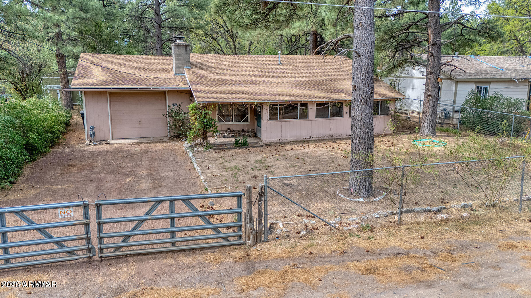 2257 CURRY Lane