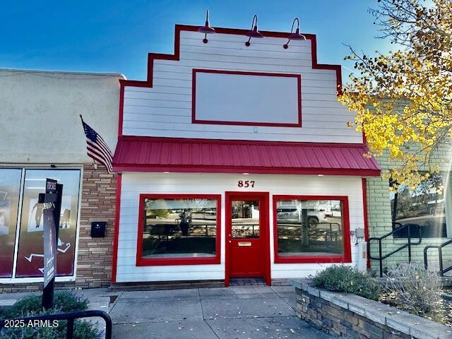 857 E COOLEY Street