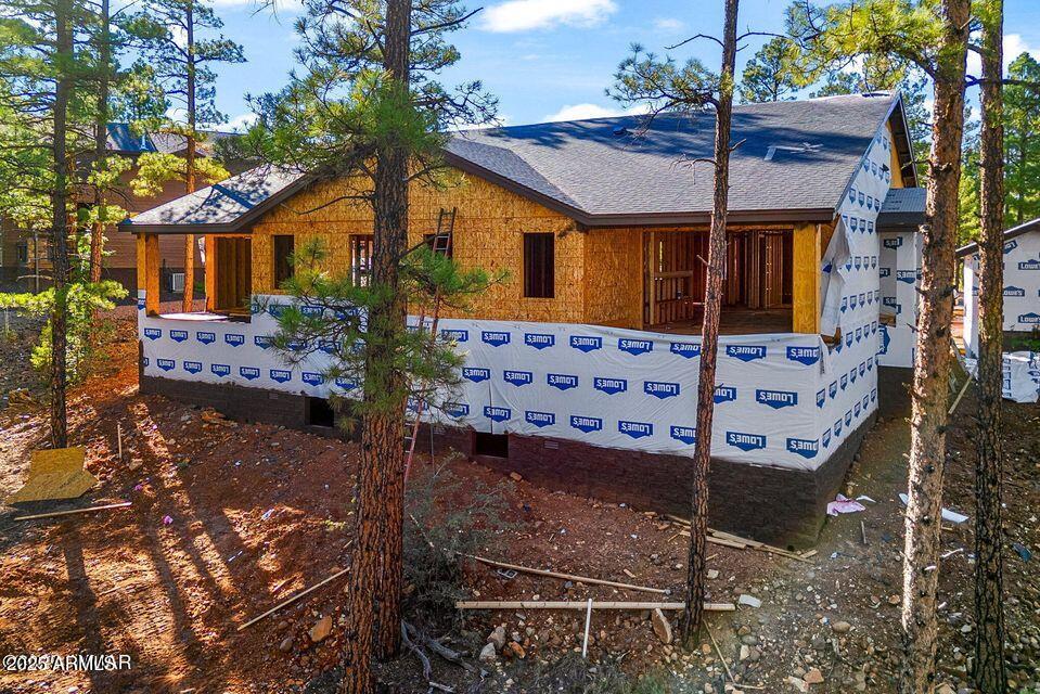 2711 W VILLA Loop